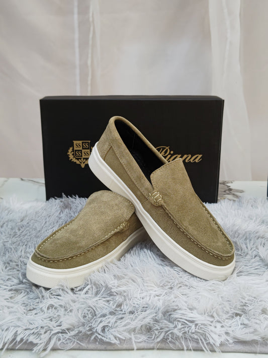 BOLD SUEDE LOAFERS
